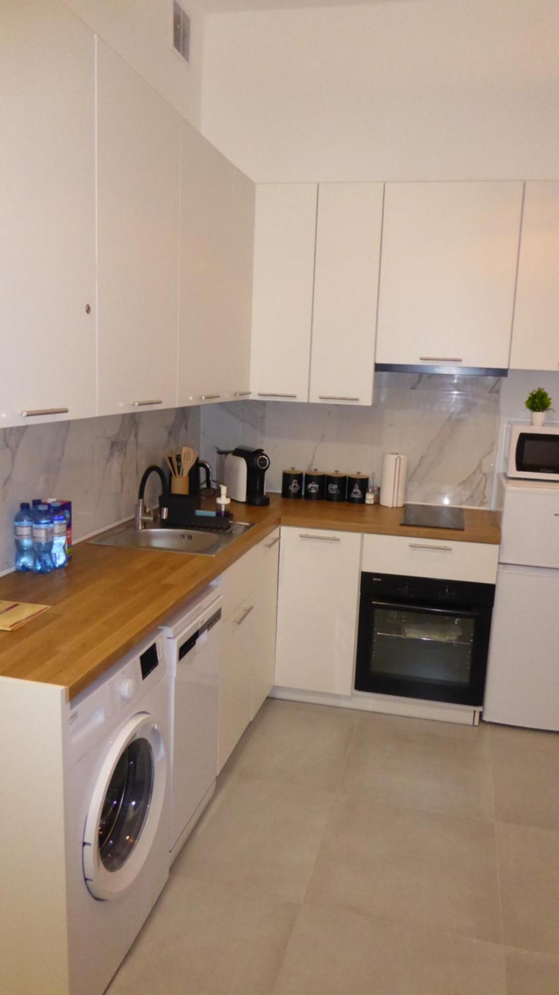 Apartament Love On 5 - Milosc Na 5 Legnica Exterior photo